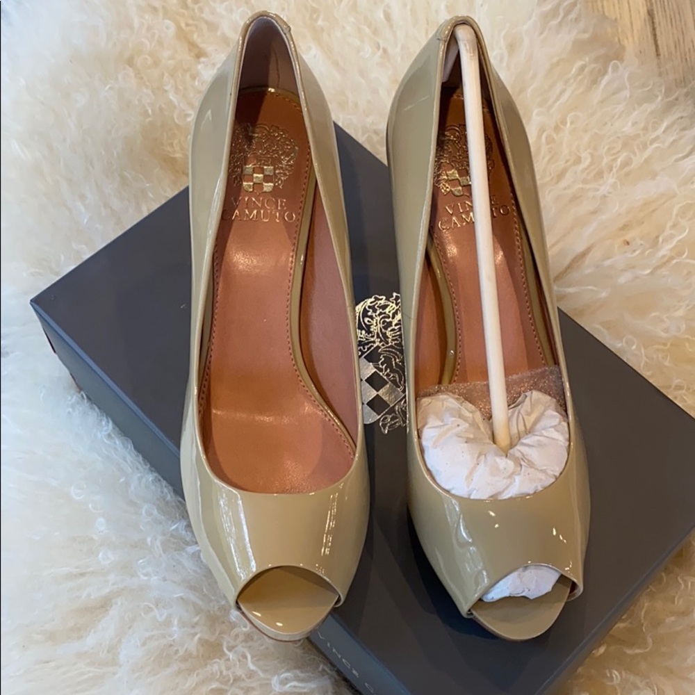 Vince Camuto Patent Heels Brand New in box